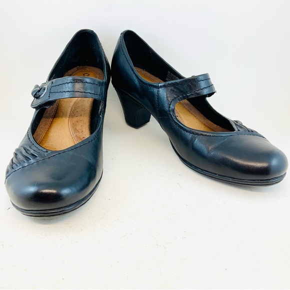 Cobb Hill by New Balance Shoes - Cobb Hill New Balance Black Sadie Ruche Pleated Mary Jane Heels, size 10 M